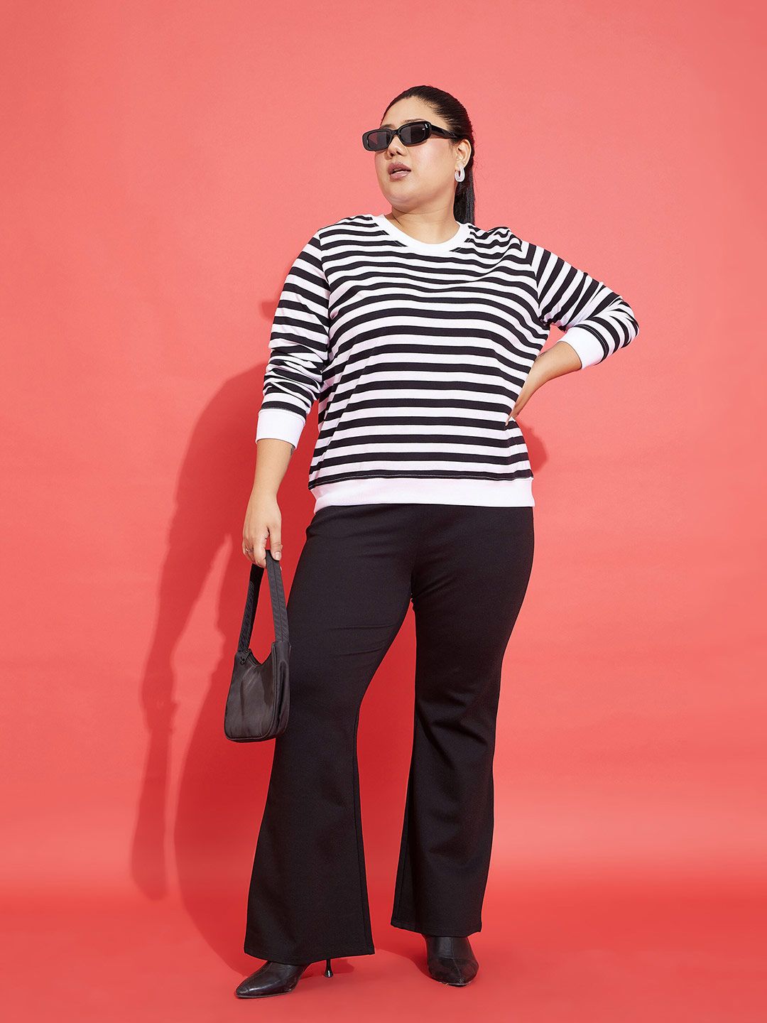 SASSAFRAS Curve Plus Size Striped Sweatshirt