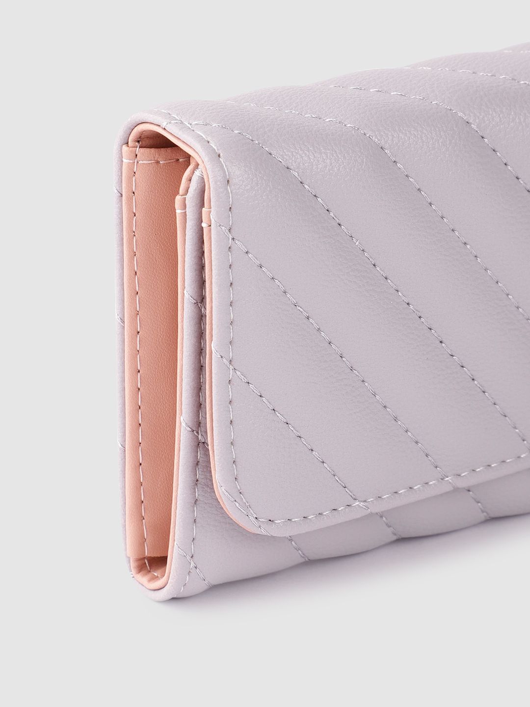 Lino Perros Women Geometric Textured Envelope Wallet with Quilted Detail