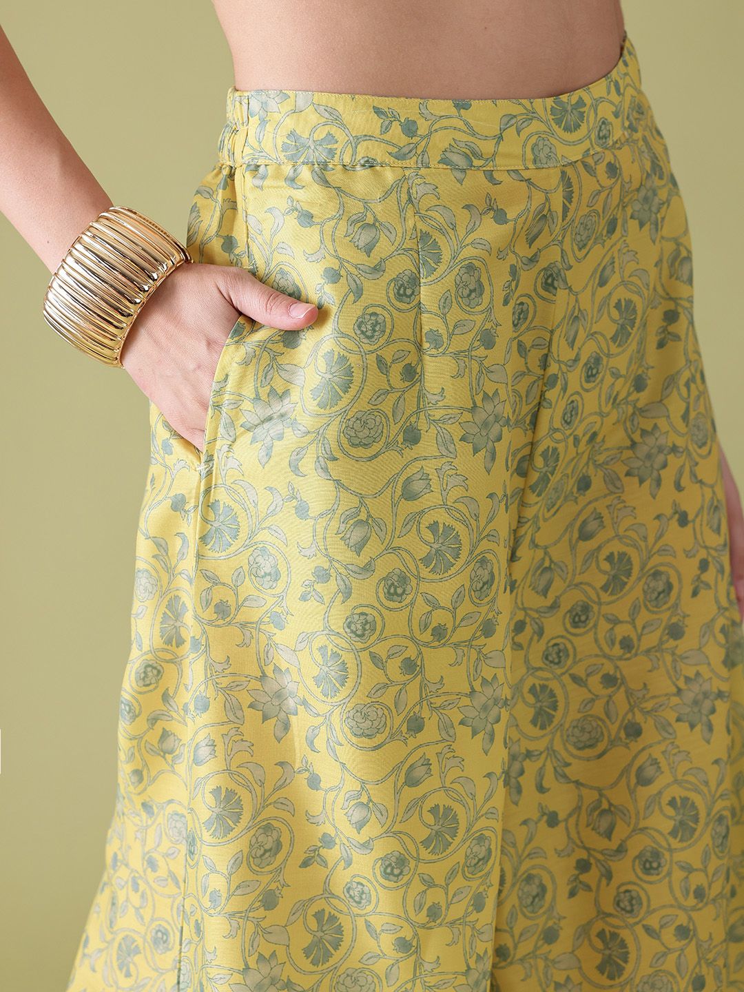 Anouk Indie Floral Printed Keyhole Neck Kurta with Palazzos & Dupatta