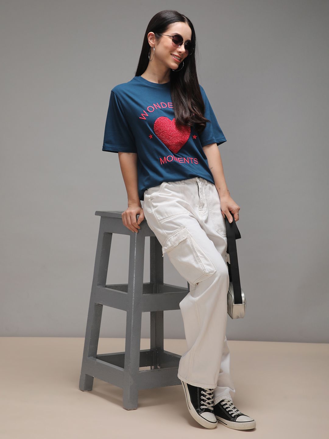 DILLINGER Women Short Sleeve Oversized Crew Neck Embroidery Tshirt