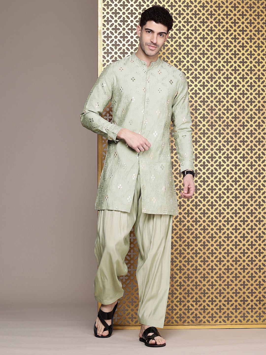 House of Pataudi Ethnic Motifs Embroidered Regular Mirror Work Jashn Kurta with Salwar