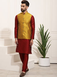 SOJANYA Men Maroon Solid Kurta Set With Printed Jacket