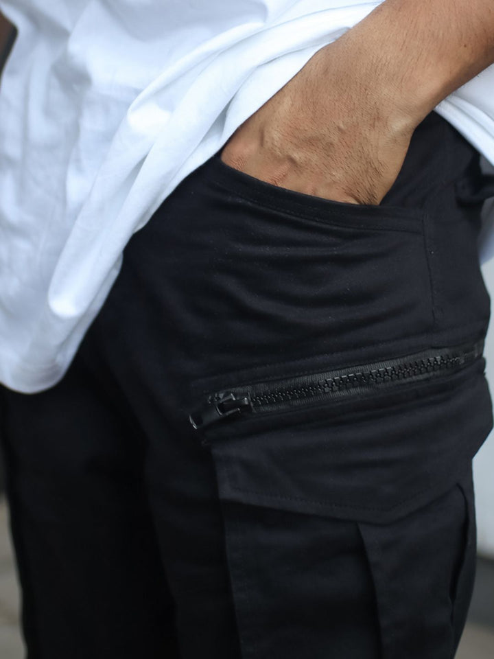 Powerlook Men Black Clean Look Pure Cotton Cargo Jeans