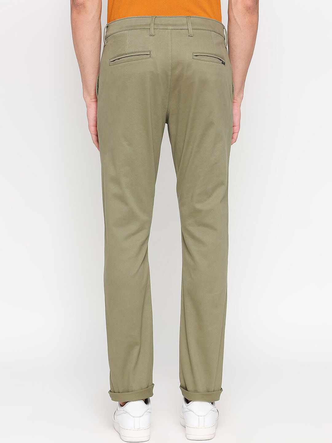 Being Human Men Slim Fit Mid-Rise Plain Chinos