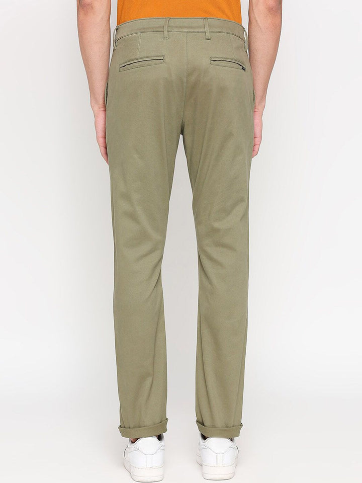 Being Human Men Slim Fit Mid-Rise Plain Chinos