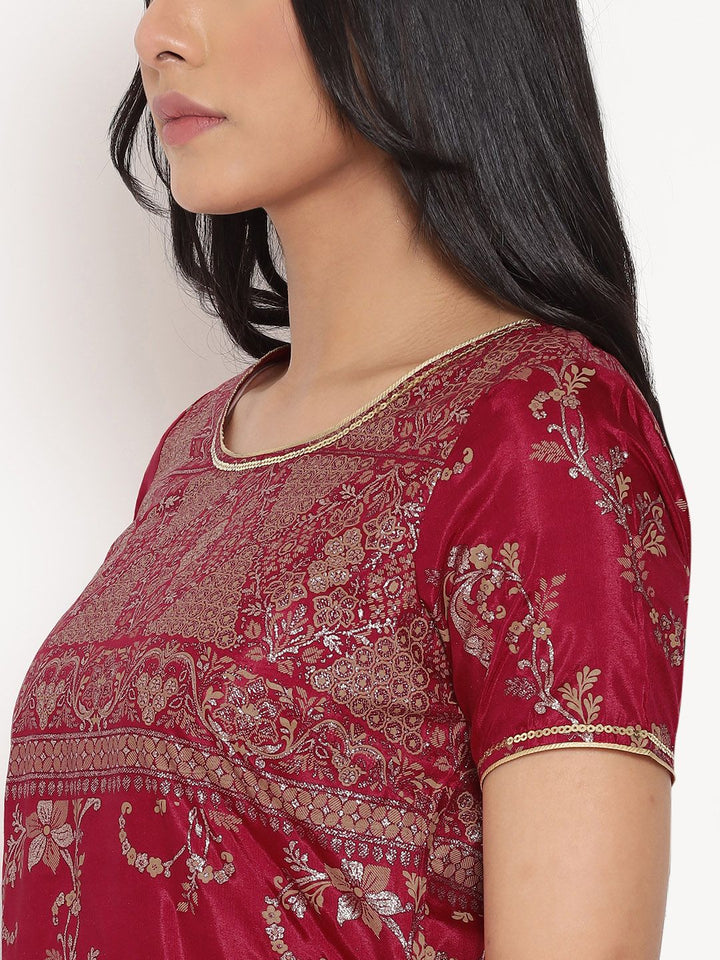 AURELIA Women Red Floral Printed Regular Kurta with Palazzos