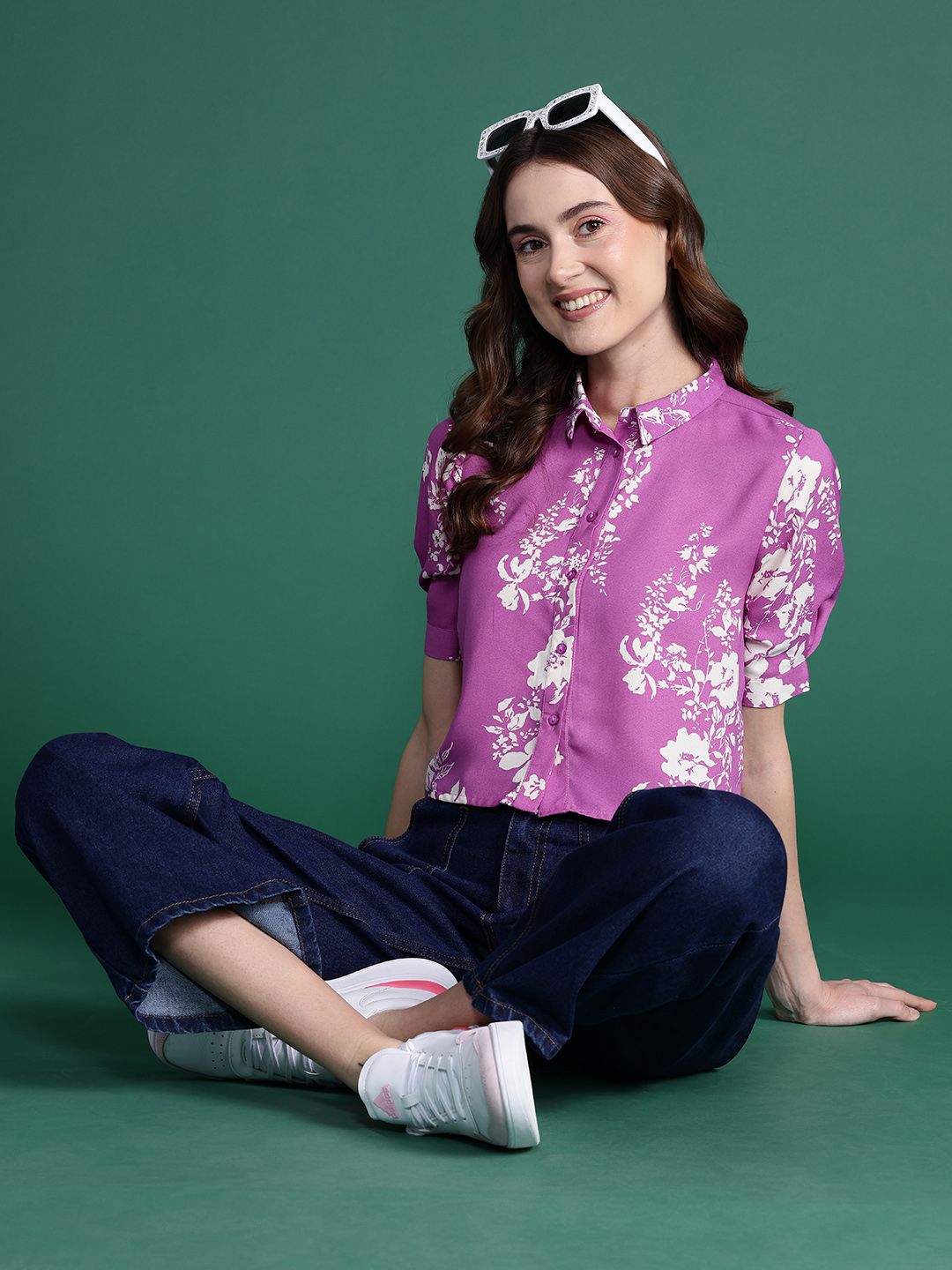 DressBerry Women Floral Printed Casual Crop Shirt