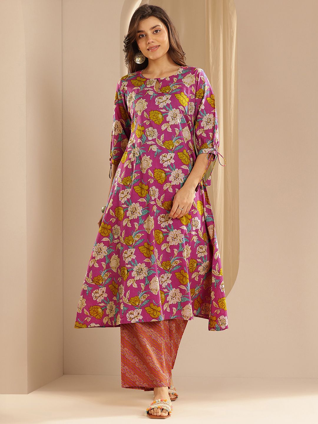 Libas Women Floral Printed Regular Pure Cotton Kurta with Palazzos