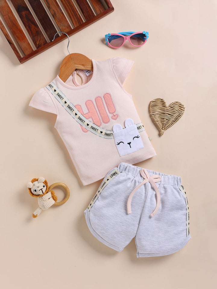 Moms Love Infant Girls Pure Cotton Printed Top with Shorts