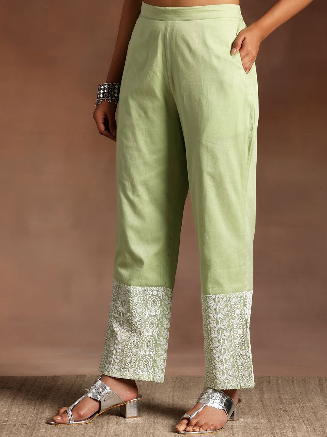 Motif Etnik Libas Tinggi Benang Celah Tinggi Kurta Kapas Murni Dengan Palazzos & Dupatta