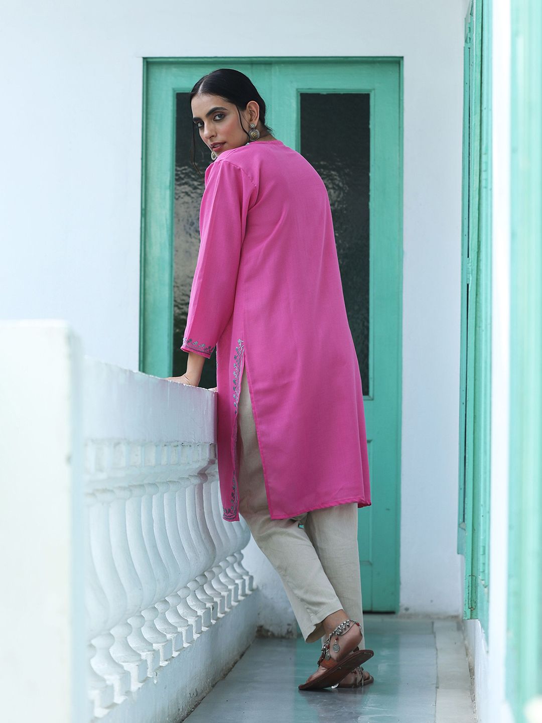 House of Chikankari Women Pink Cotton Aari Sulam Kurta