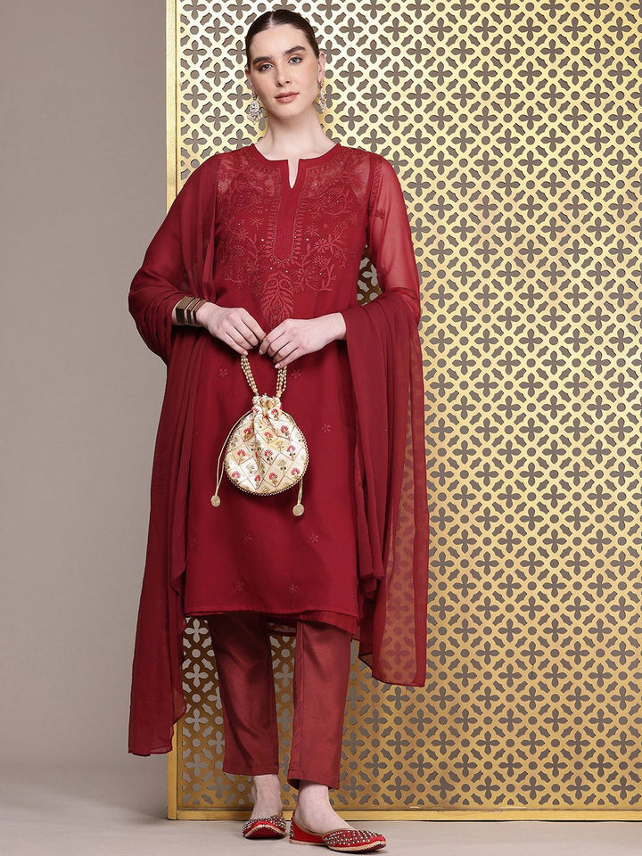House of Pataudi Floral Embroidered Regular Chikankari Jashn Kurta with Trousers & Dupatta