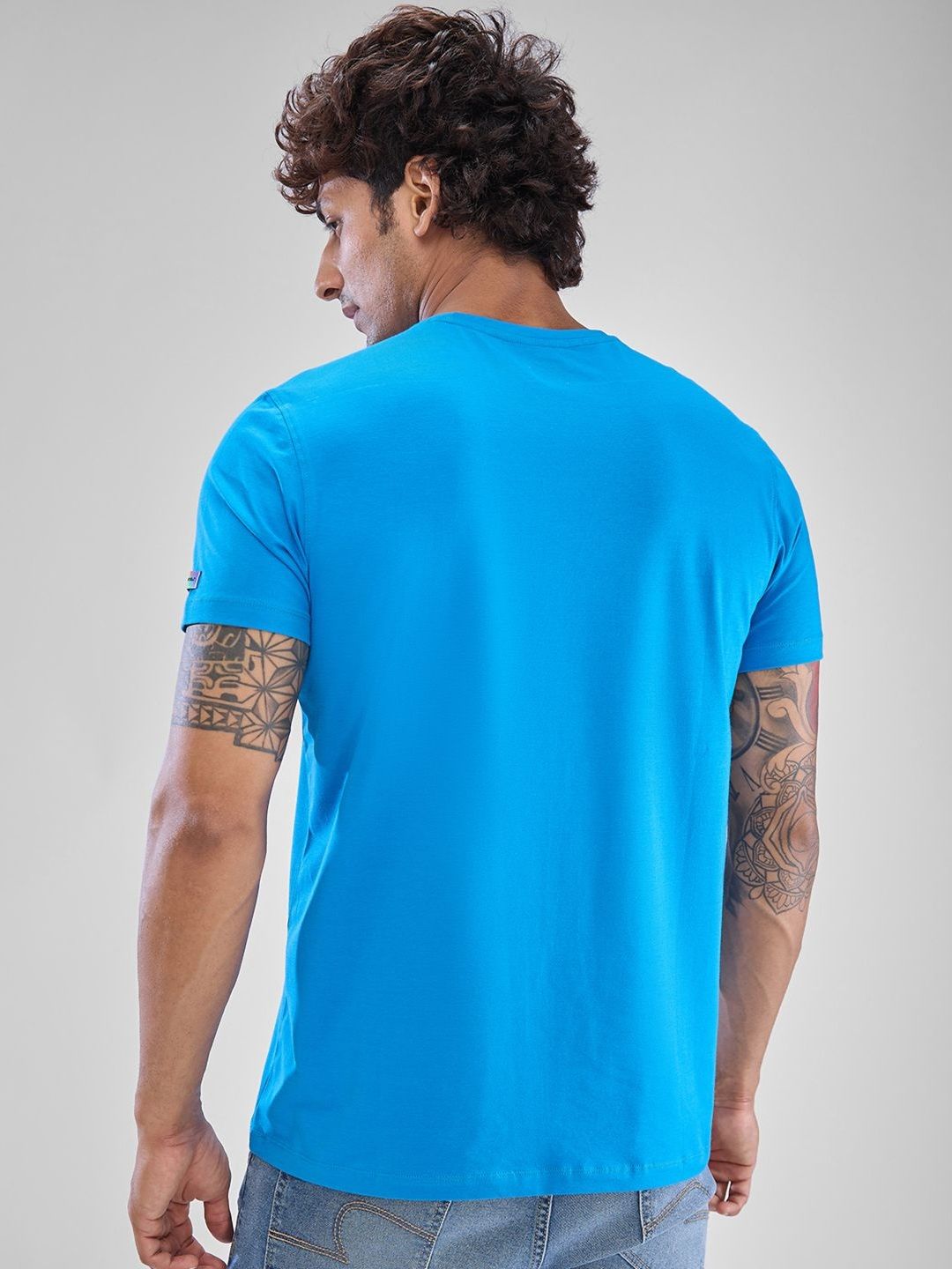 SPYKAR Men Typography Printed Slim Fit Round Neck T-shirt