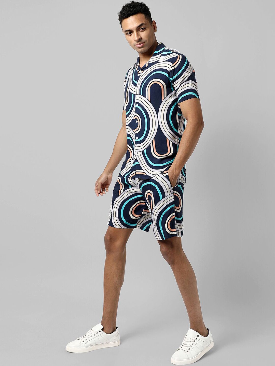 Campus Sutra Abstract Printed Regular Fit Co-Ords