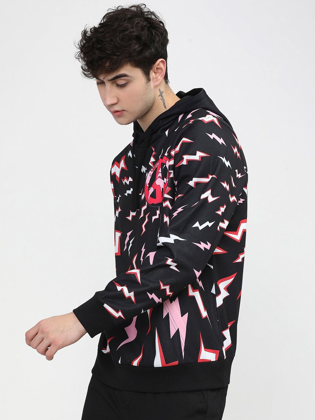 HIGHLANDER Men Black & Red Printed Hooded Sweatshirt