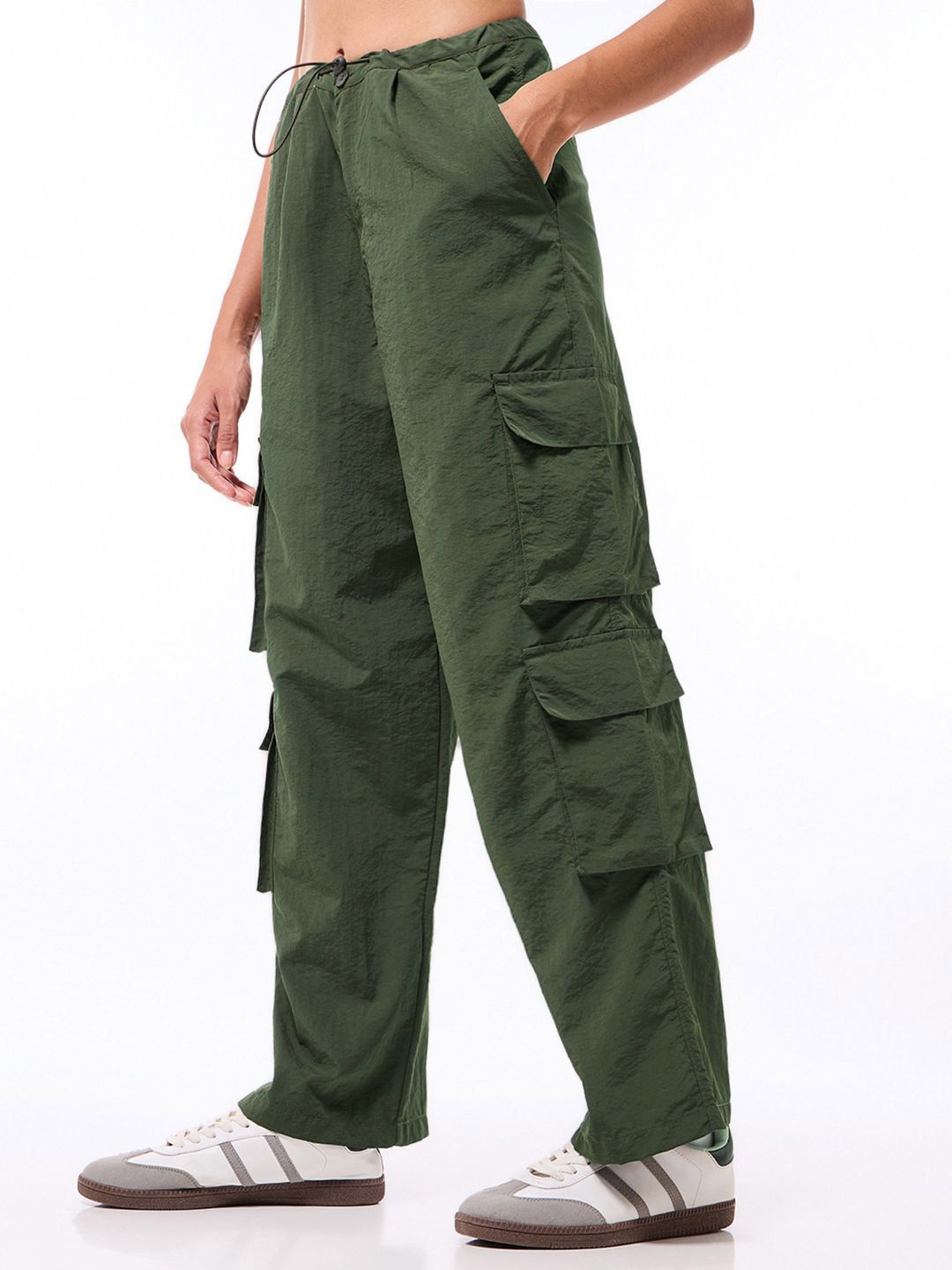 Bewakoof Women Baggy Loose Fit High-Rise Cargo Parachute Pants
