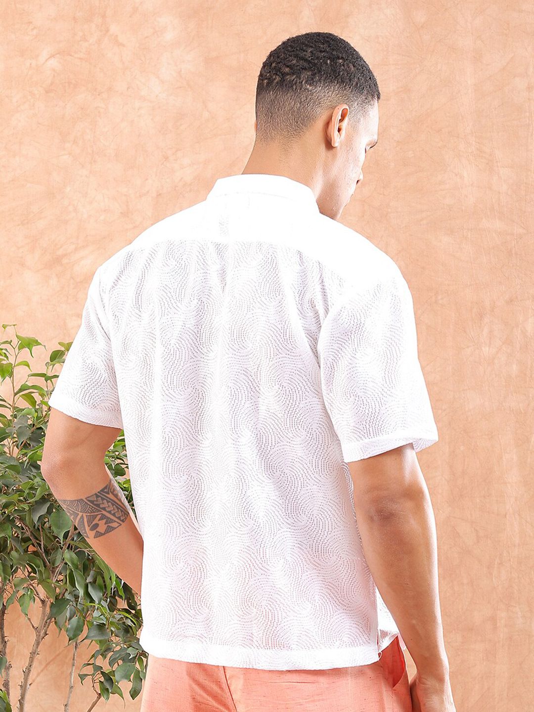 The Indian Garage Co Men Relaxed Fit Solid Warp Knit Lace Resortwear Shirt