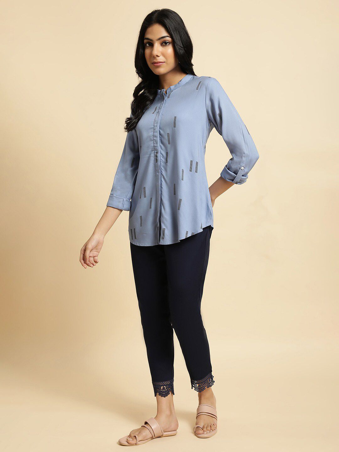 W Blue Floral Print Mandarin Collar Shirt Style Top