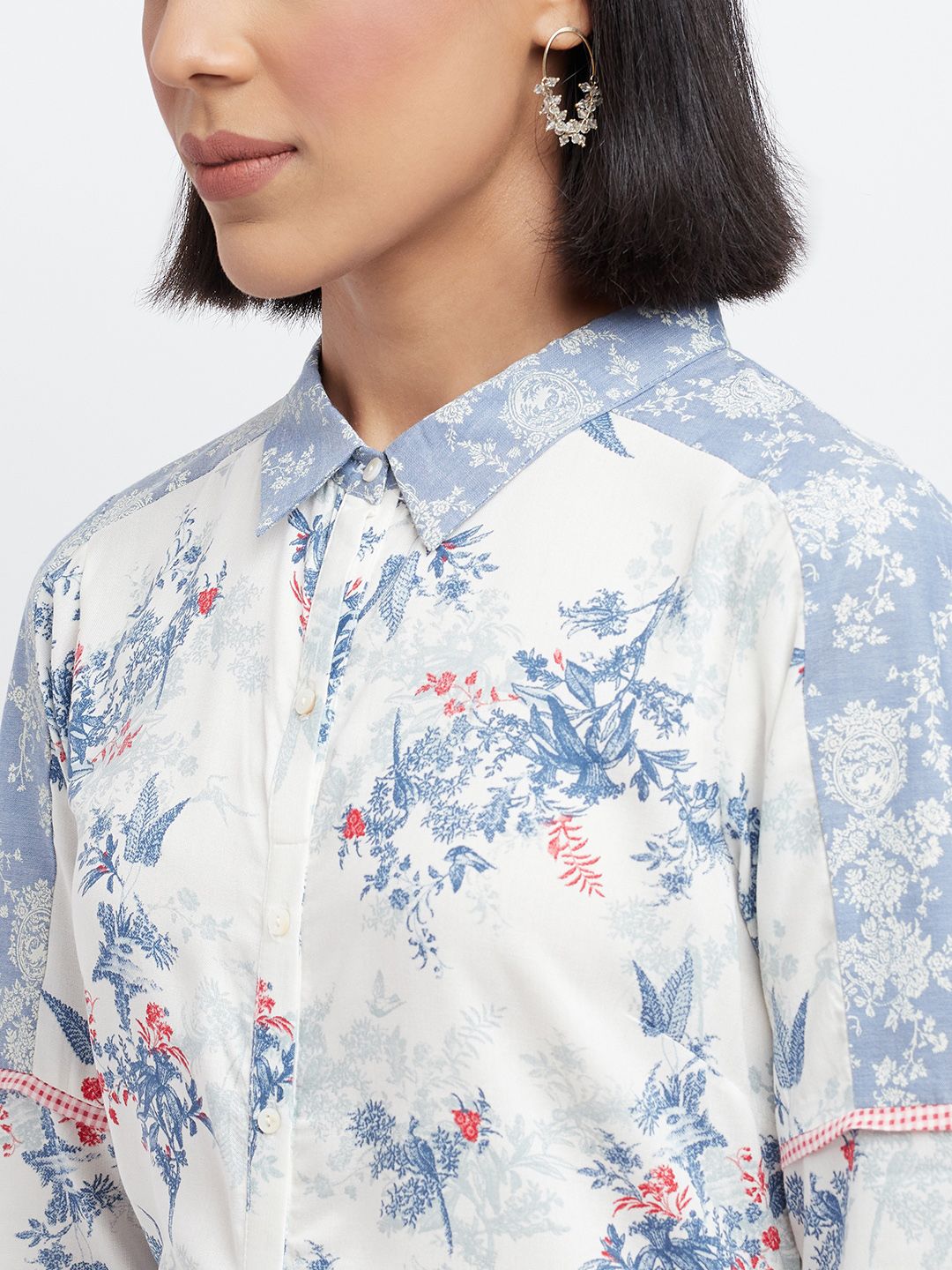 W Women Floral Printed Shirt Collar Kurta