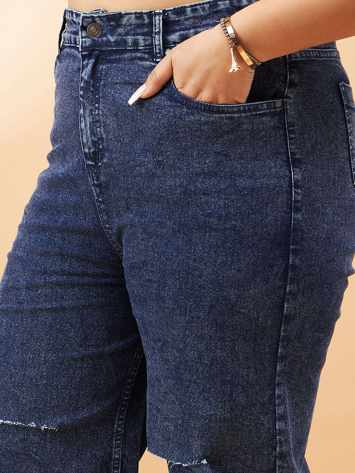 SASSAFRAS Curve Women Plus Size Comfort High-Rise Slash Knee Stretchable Jeans