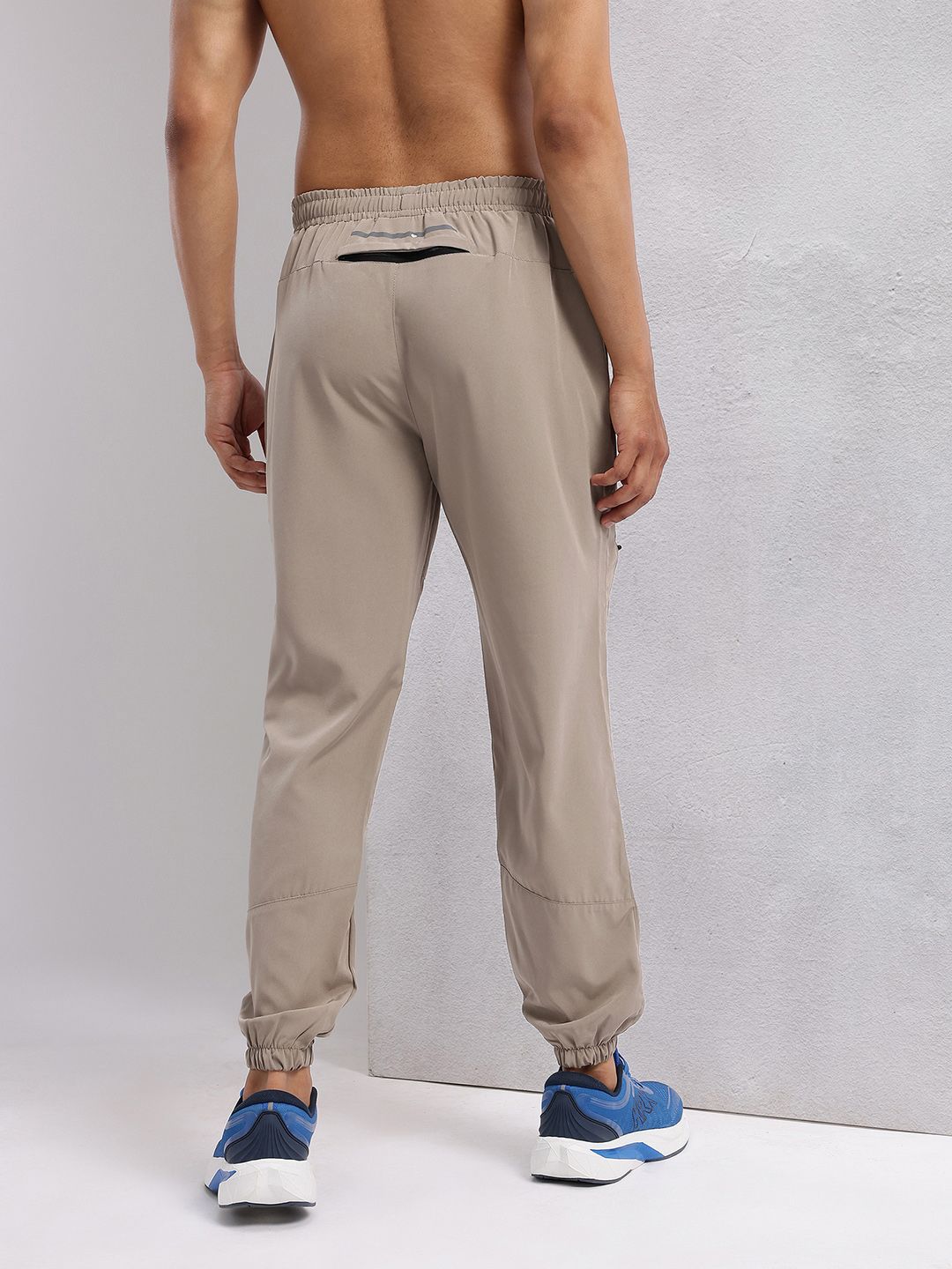 HRX by Hrithik Roshan Men Mid-Rise  Rapid-Dry Training Joggers with Zip Detailing