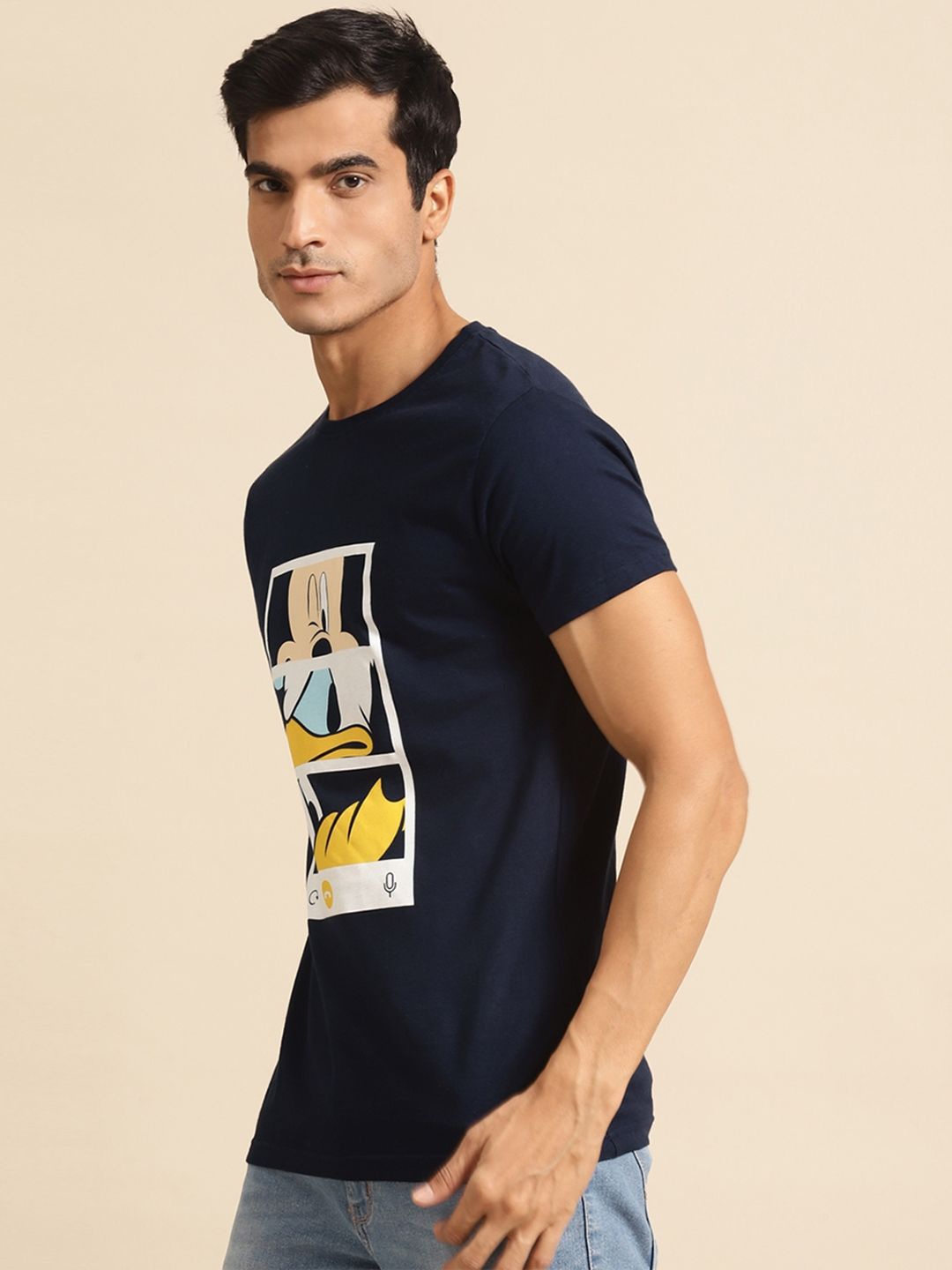 Bewakoof Disney Mickey Trio Call Half Sleeve T-Shirt