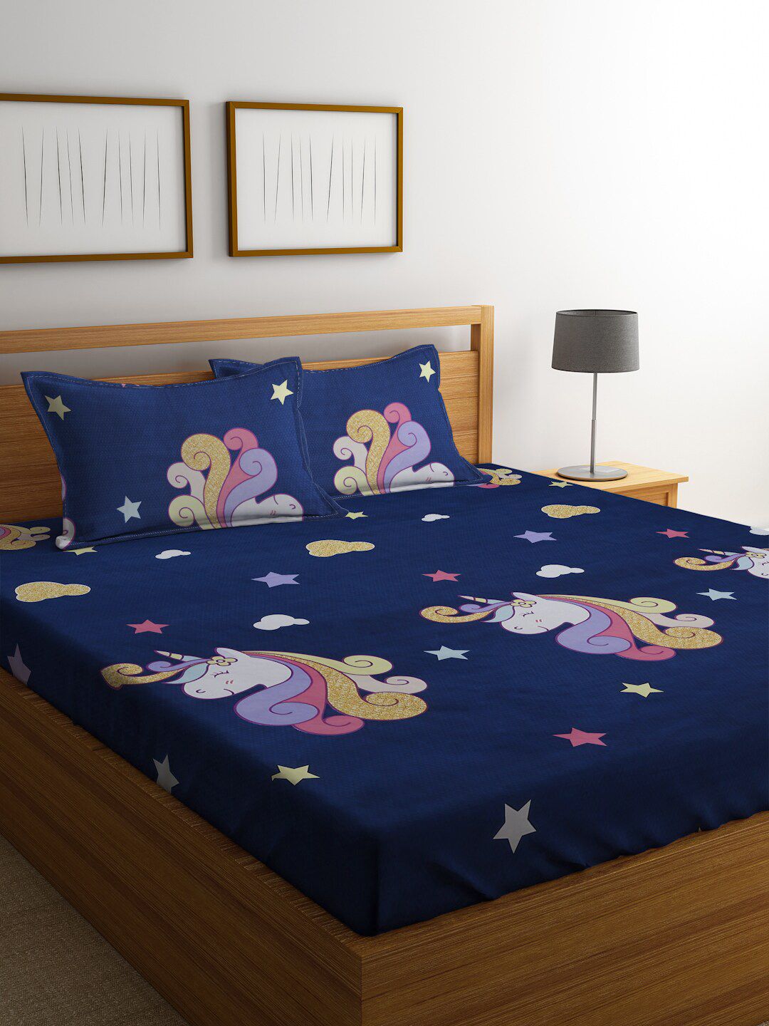 KLOTTHE Cartoon Characters Print 300 TC King Bedsheet with 2 Pillow Covers