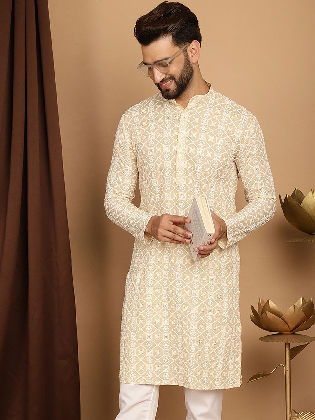 SOJANYA Men Beige Thread Work Kurta