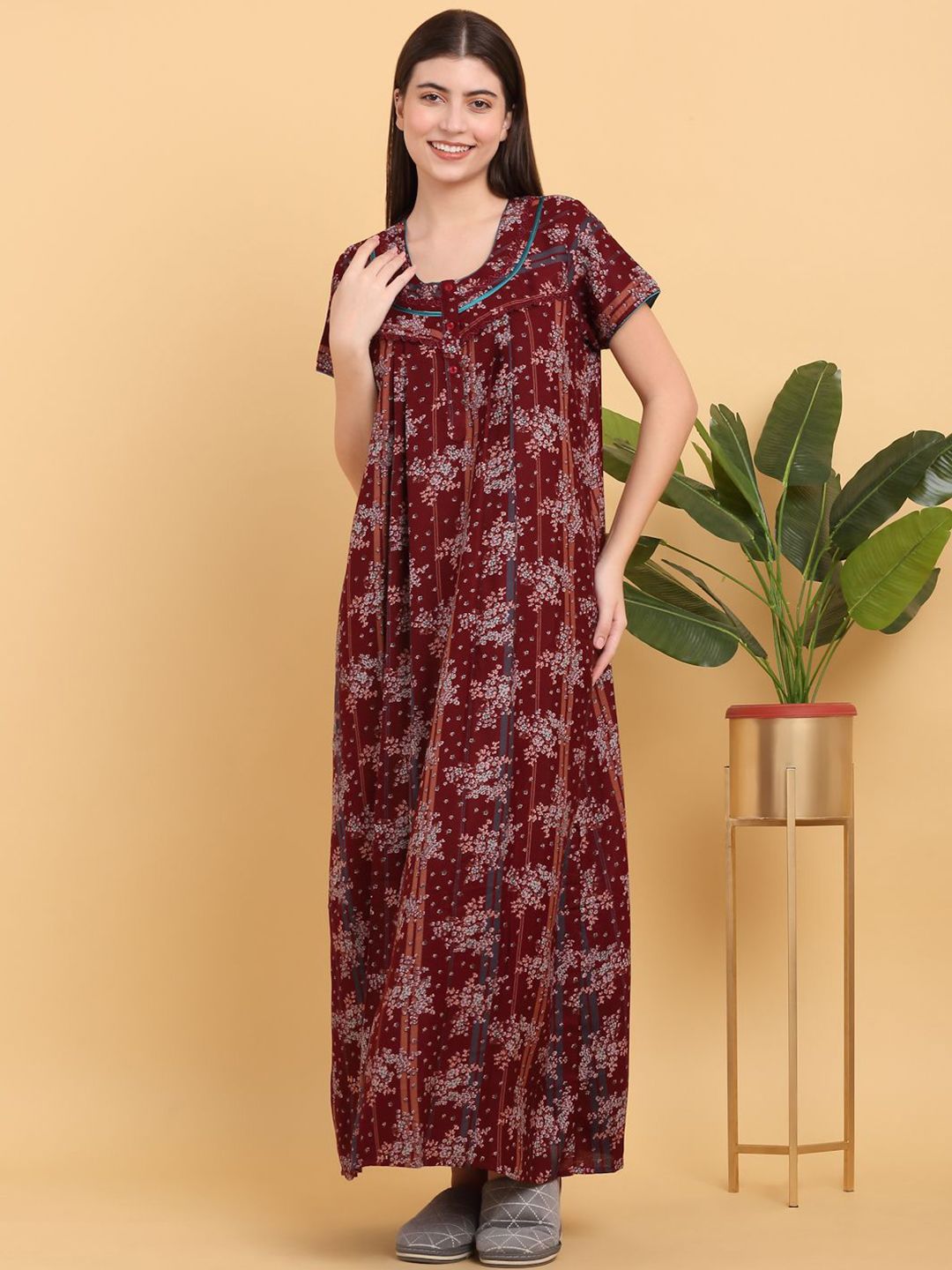Sweet Dreams Round Neck Printed Pure Cotton Maxi Nightdress