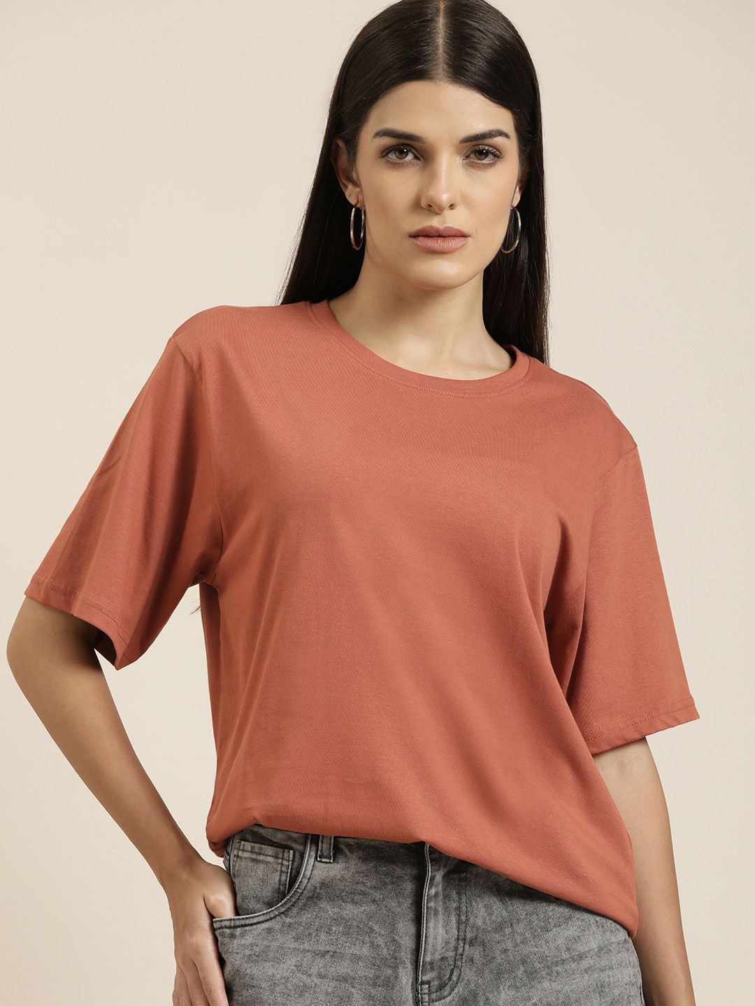 Dillinger Wanita Coklat Pepejal Kapas T-shirt besar