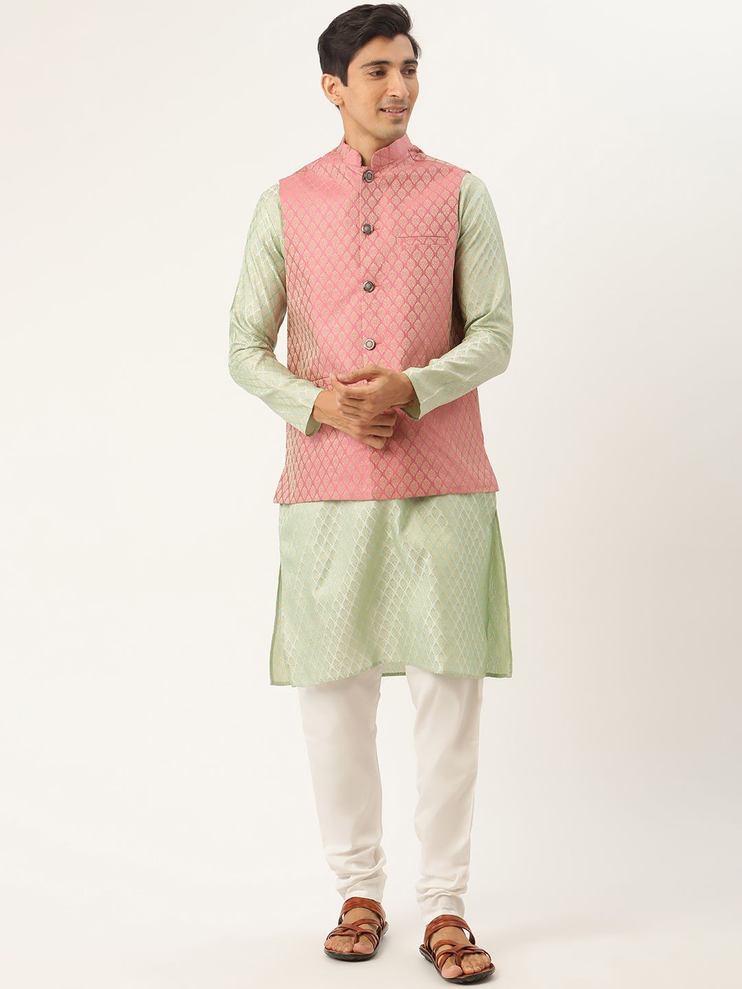 SOJANYA Kurta Motif Etnik Hijau & Merah Jambu Lelaki dengan Jaket Churidar & Nehru