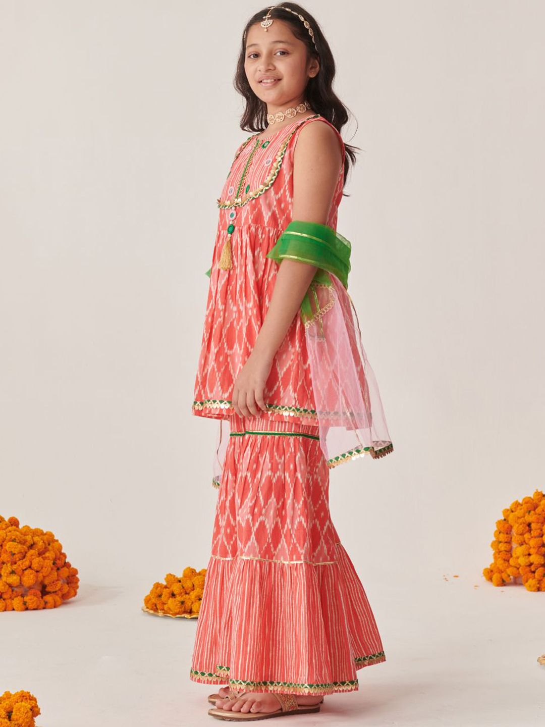 pspeaches Girls Ethnic Motifs Printed Gotta Patti Kurta Sets With Dupatta