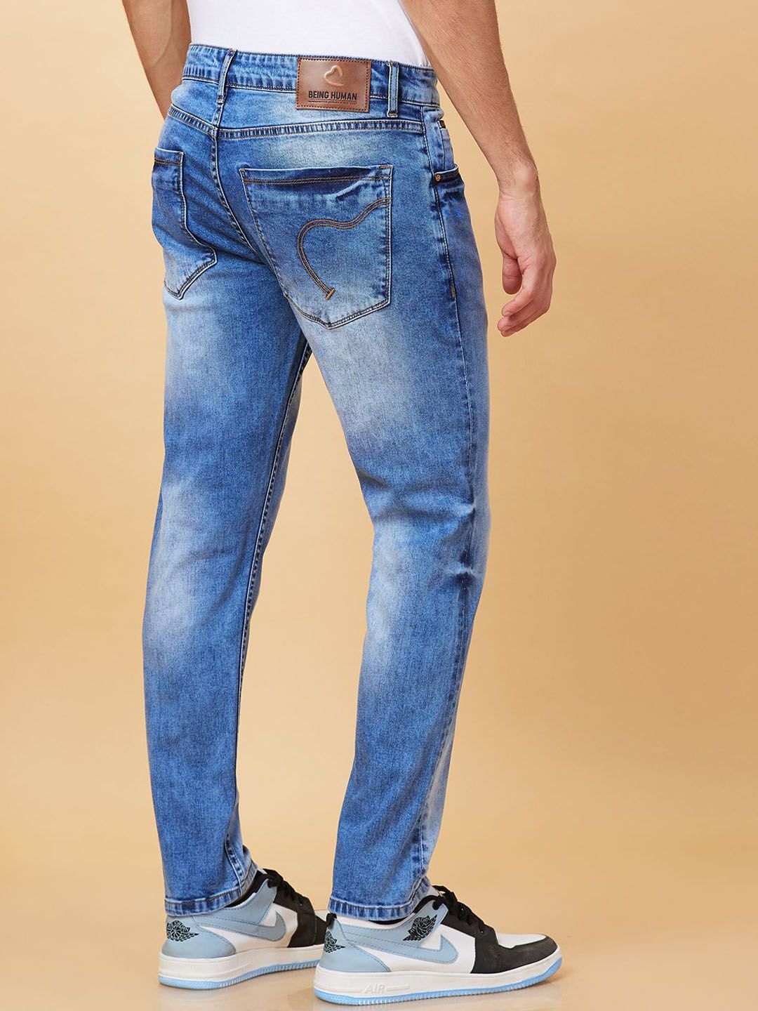 Being Human Men Slim Fit Mid-Rise Heavy Fade Stretchable Jeans