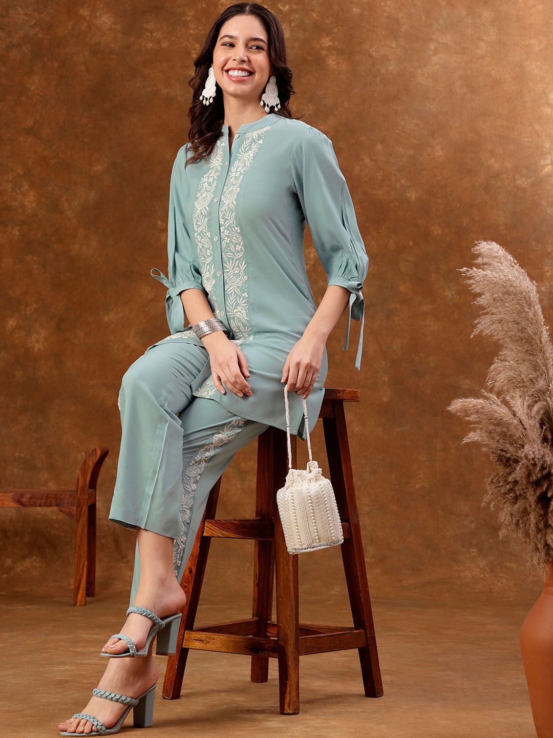 Anouk Blue Embroidered Silk Blend Tunic With Trousers