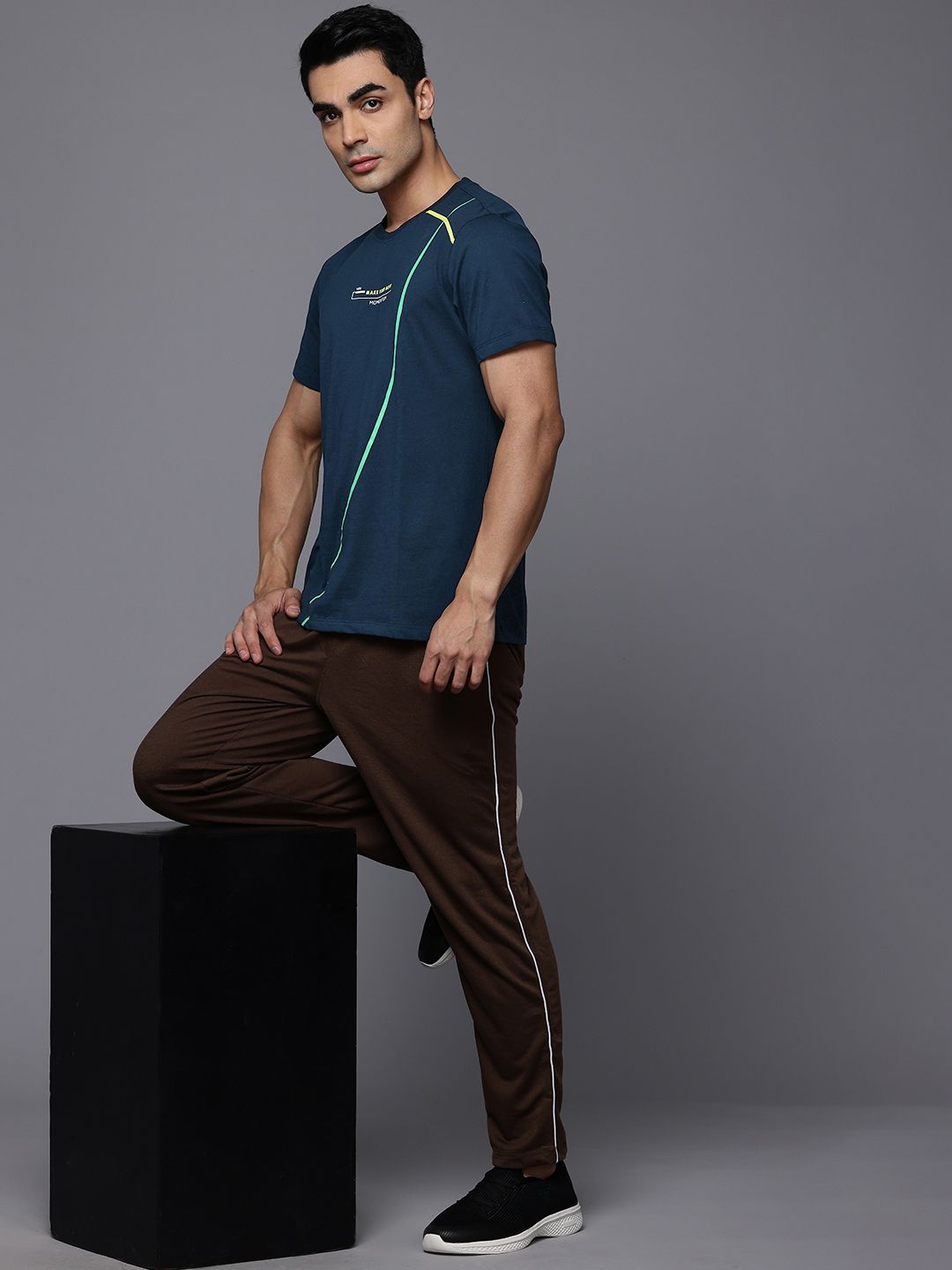 HRX by Hrithik Roshan Typography Printed T-shirt