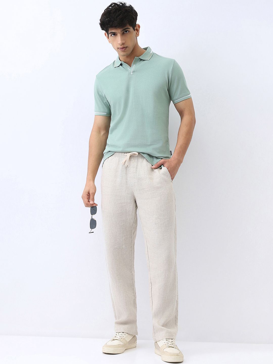 Urbano Fashion Men Solid Regular Fit Half Sleeve Cotton Polo T-Shirt