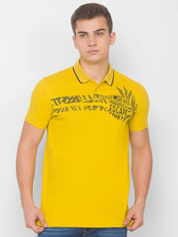 SPYKAR Men Yellow Typography Printed Pockets Slim Fit T-shirt