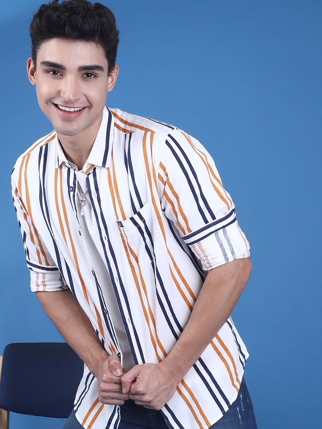 The Indian Garage Co Men White & Mustard Yellow Slim Fit Striped Casual Shirt