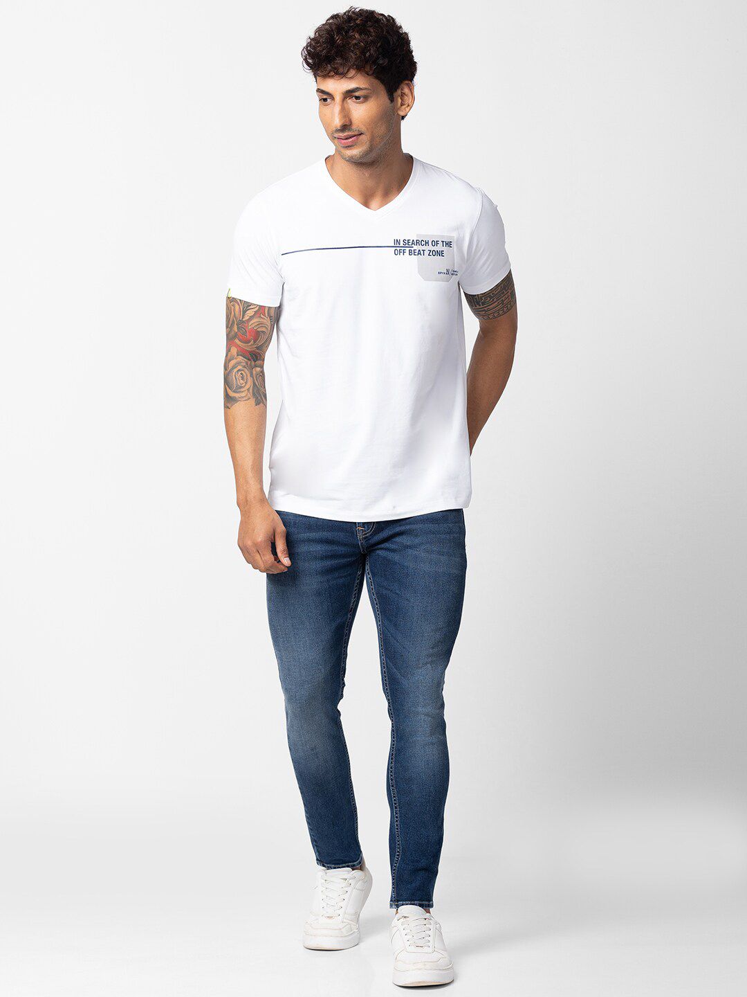 SPYKAR Men Typography V-Neck Cotton T-shirt