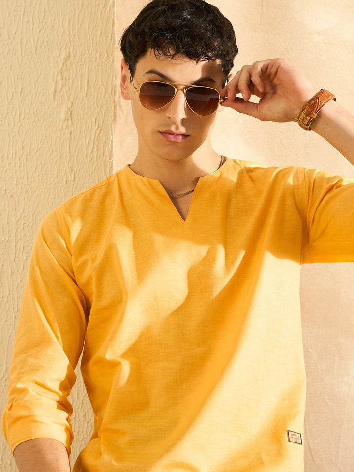 Dennison Men Kurta kasual pepejal kuning