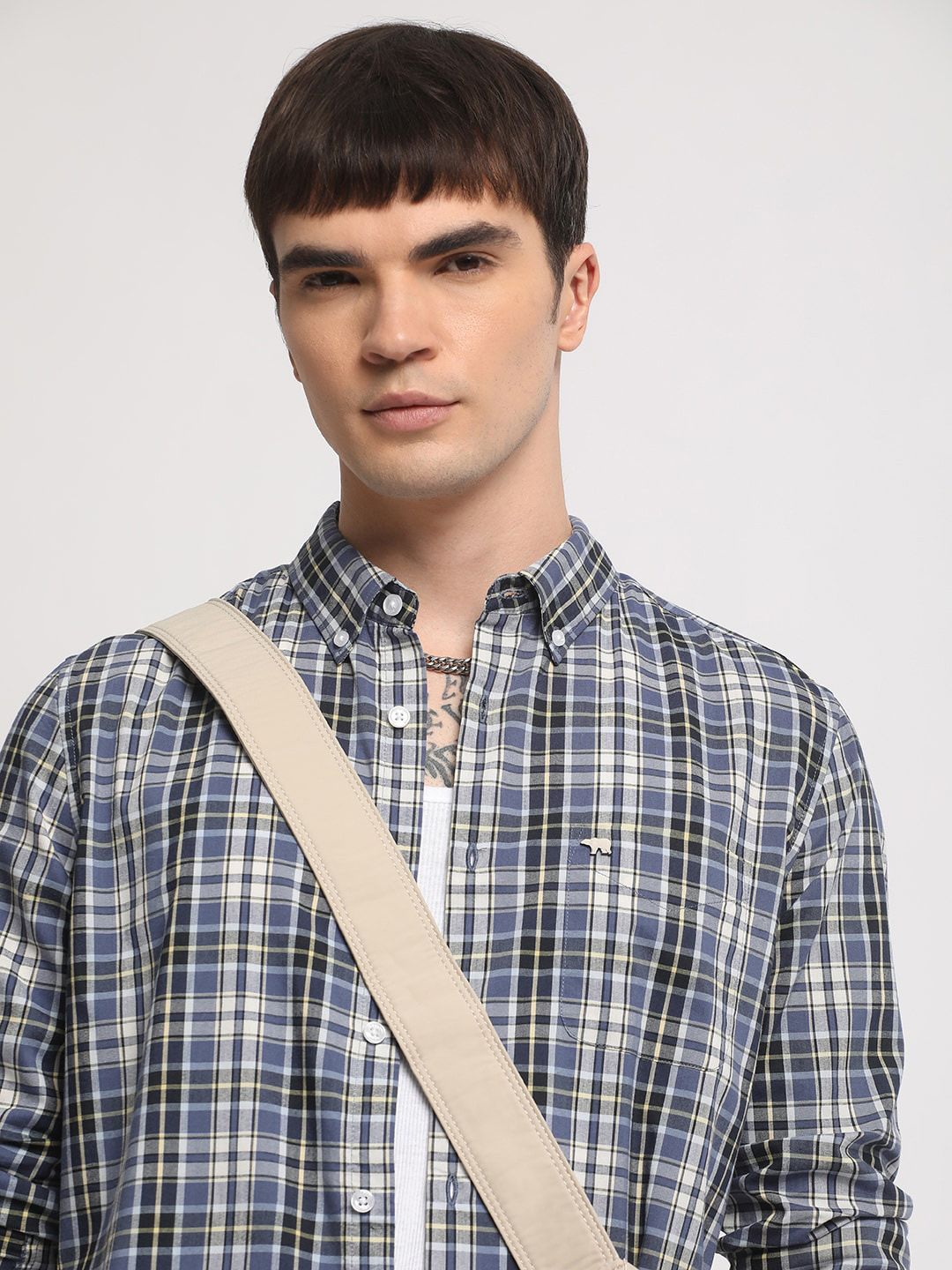 THE BEAR HOUSE Slim Fit Checked Pure Cotton Casual Shirt