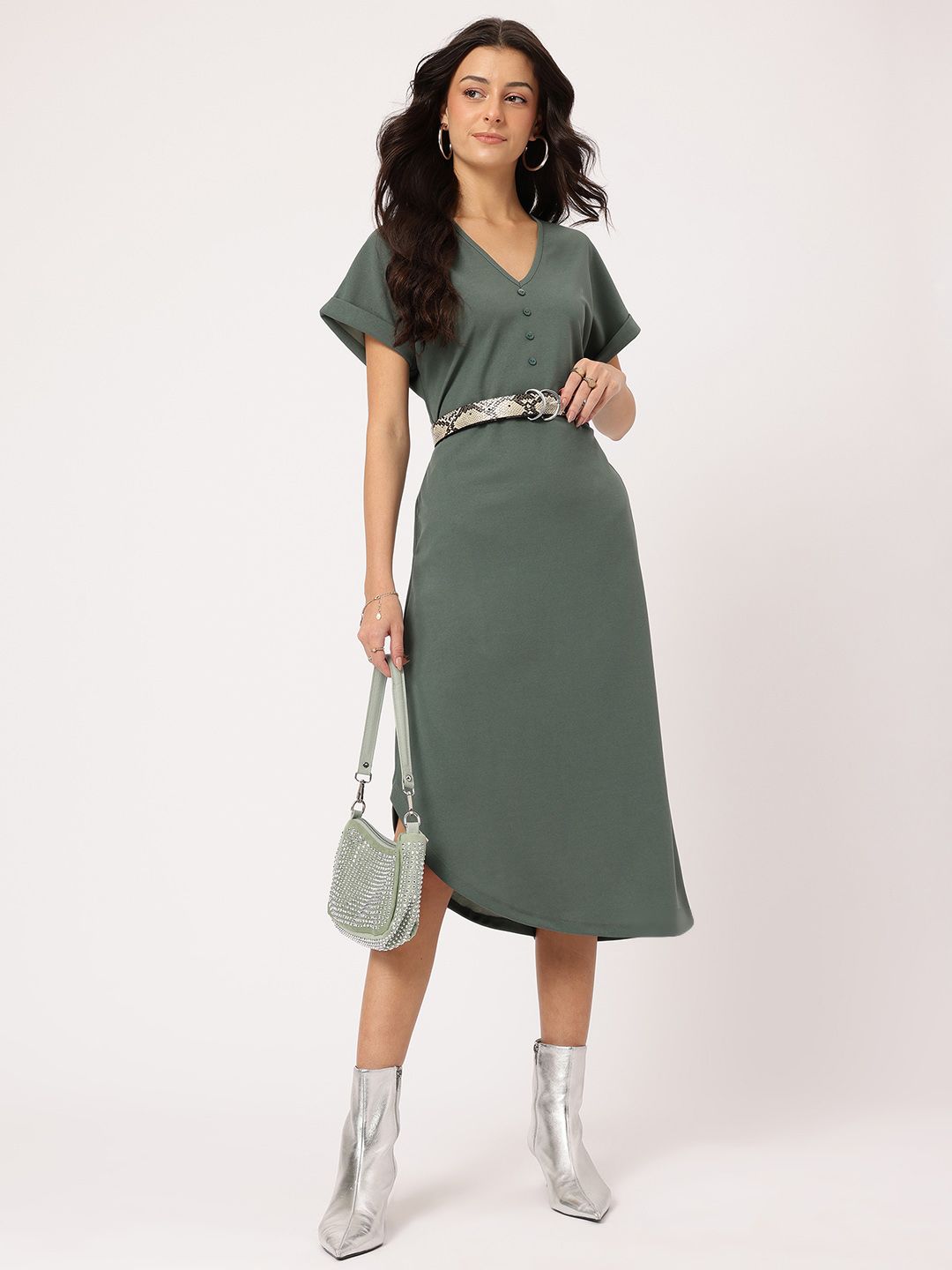 DressBerry Timeless Classics Extended Sleeves Sheath Dress