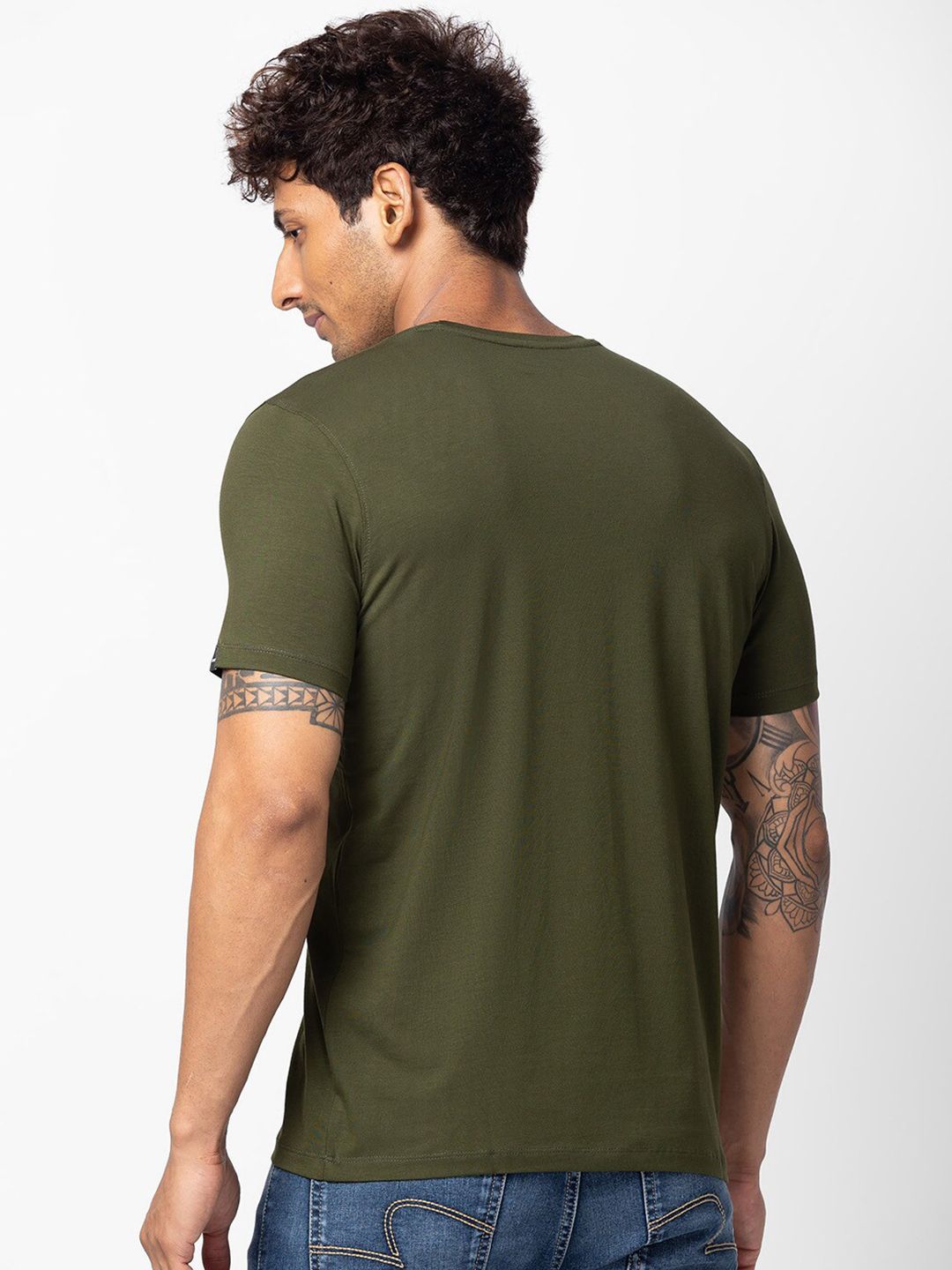 SPYKAR Men Printed Slim Fit Cotton T-shirt