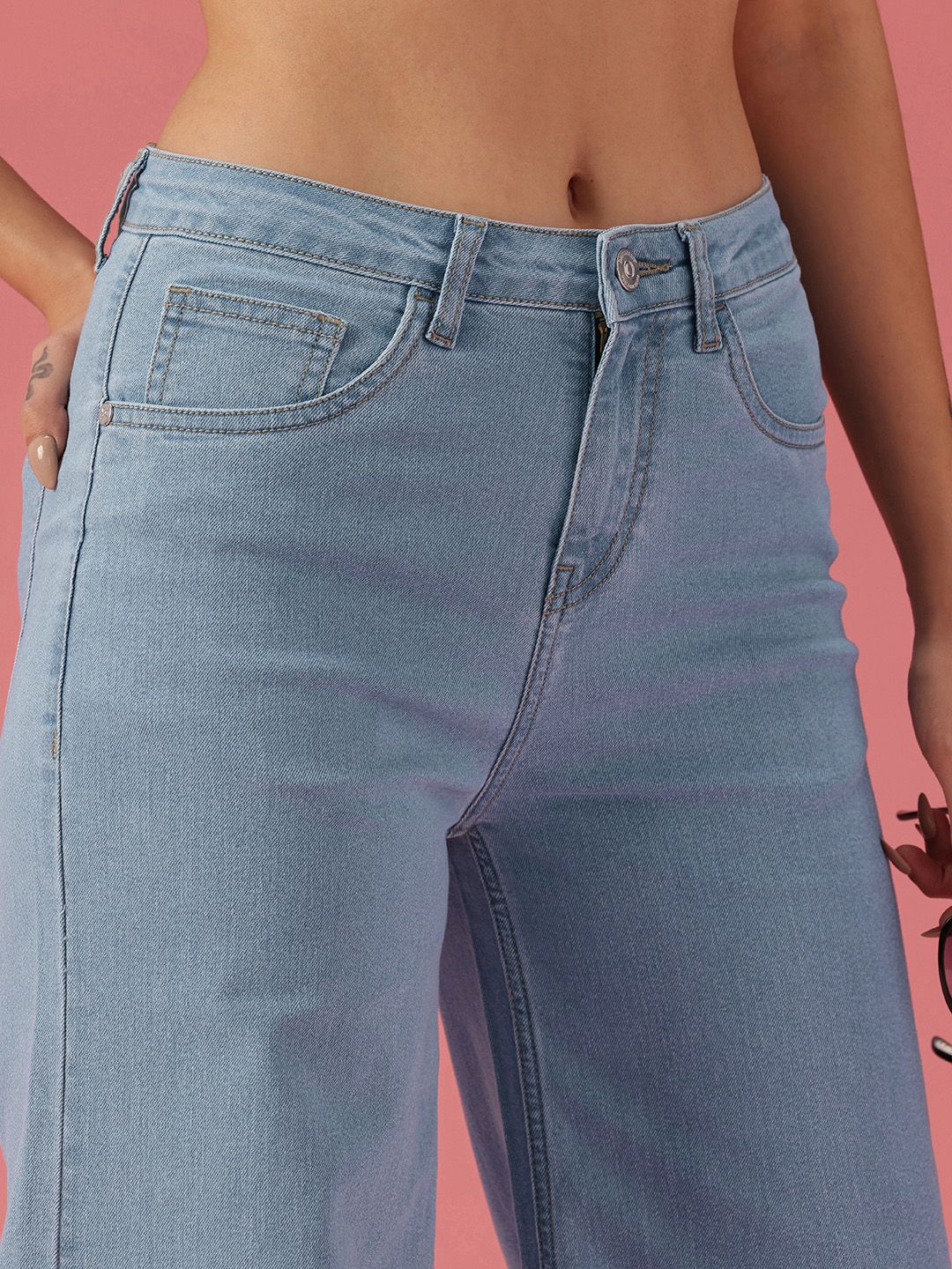 DressBerry Women Wide Leg Mid-Rise Light Fade Stretchable Jeans