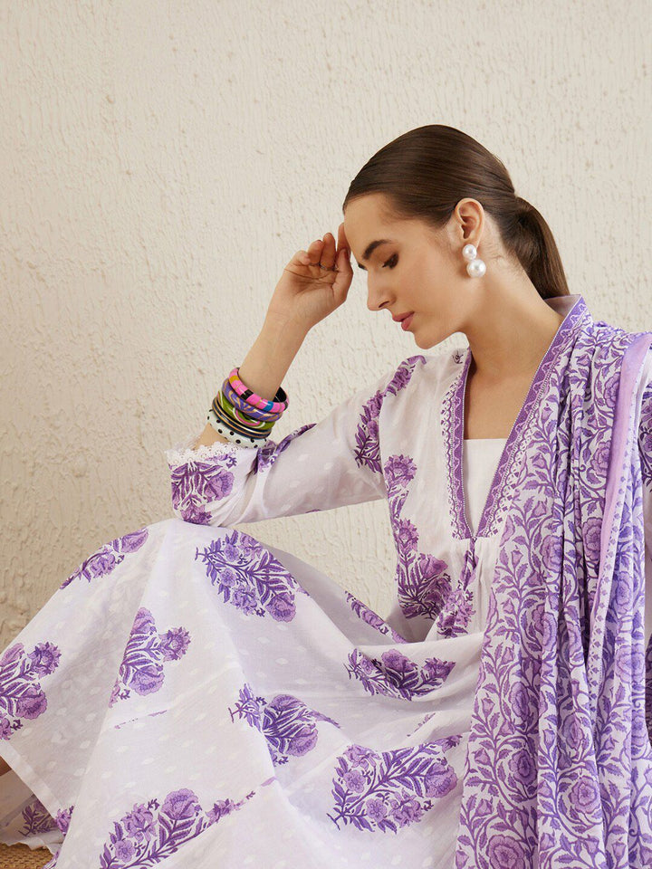 Indo Era V-Neck Floral Printed Panelled Pure Cotton Kurta Set