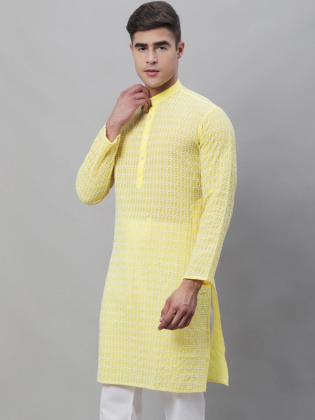 SOJANYA Embroidered Geometric Mandarin Collar Pure Cotton Kurta