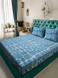 KLOTTHE Turquoise Blue Geometric Cotton 300 TC King Cadar Halus dengan 2 Sarung Bantal-98 x 89 inci