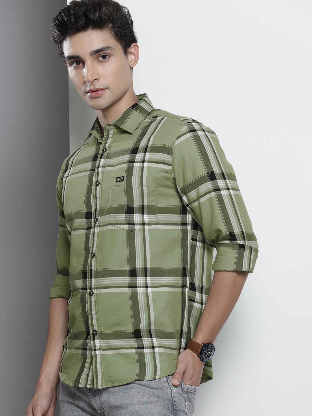 The Indian Garage Co Men Olive Green & White Tartan Checks Checked Cotton Casual Shirt
