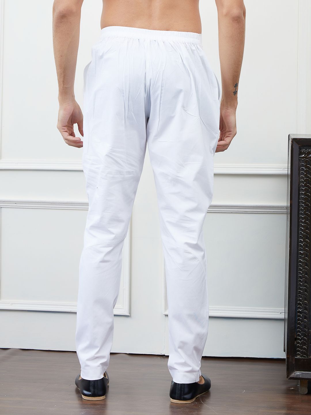 See Designs Men Mid-Rise Pure Cotton Pyjama