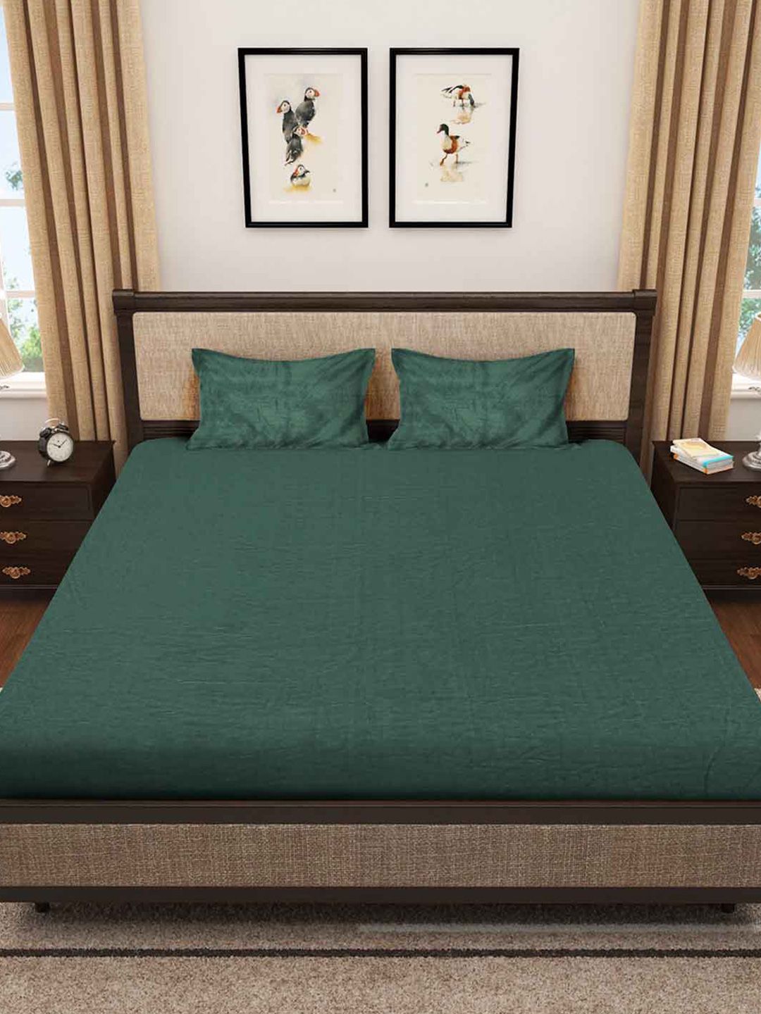 Myntra Elegant Homes Green Wool 300 TC Fitted King Bedsheet & 2 Pillow Covers-225X150 cm